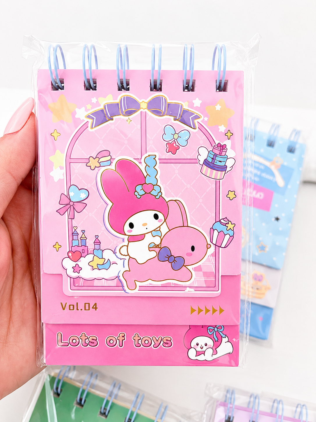 Carnet spirale kawaii Kuromi détail spirale et reliure – Mimisu
