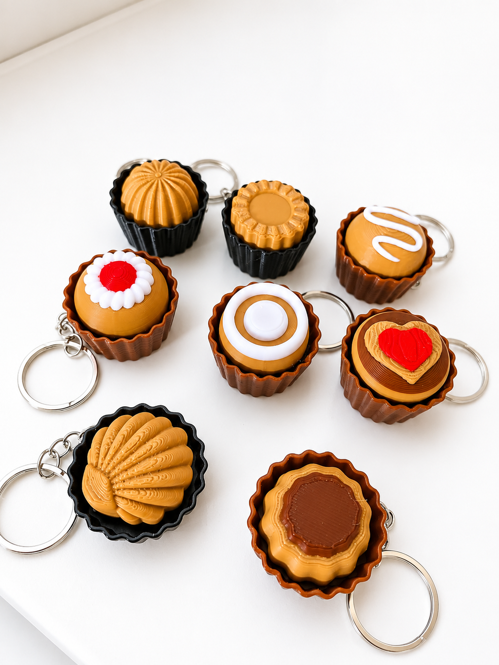 Porte-clé Pâtisserie Kawaii à Cliquet 🍰 – Mini Gâteau Miniature pour Sac