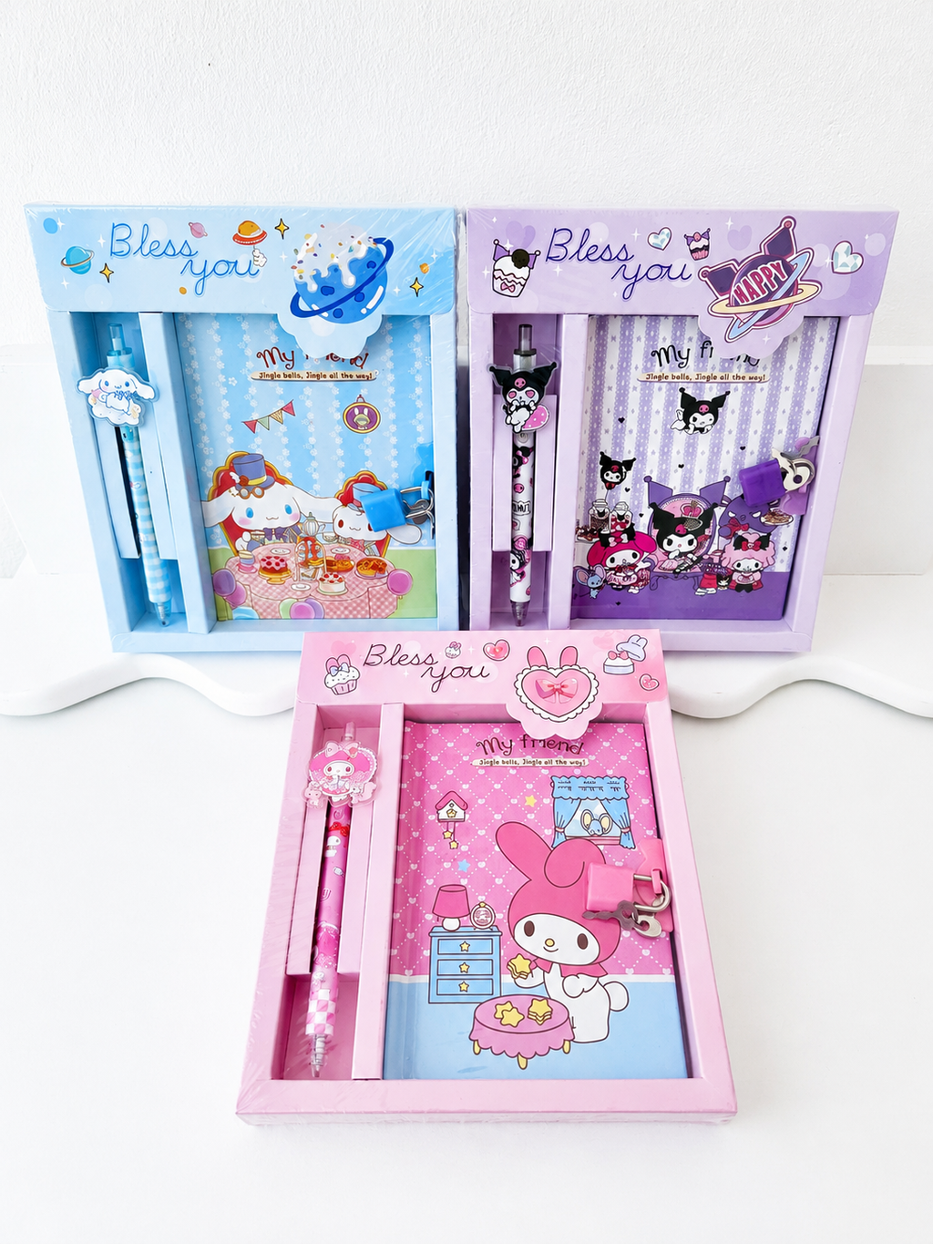 Coffret journal intime kawaii Sanrio vue de face – Mimisu
  