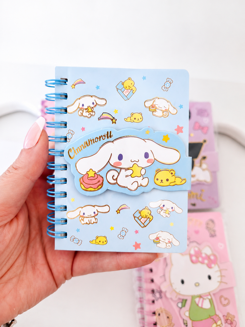 Carnet pocket Sanrio kawaii ouvert pour montrer les pages intérieures – Mimisu

