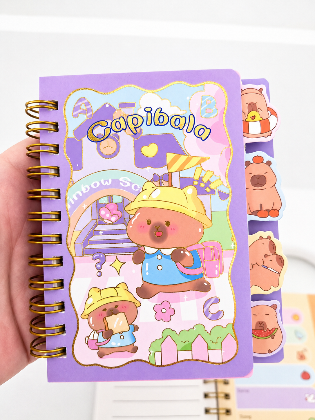 Carnet Kawaii Capybara "Capibala" – Spirale Dorée & Onglets Repérage