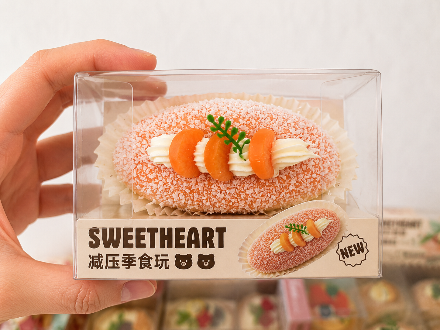Squishy Éclair Sweetheart Kawaii Aimanté 🍋🧡 – Boîte Vitrine
