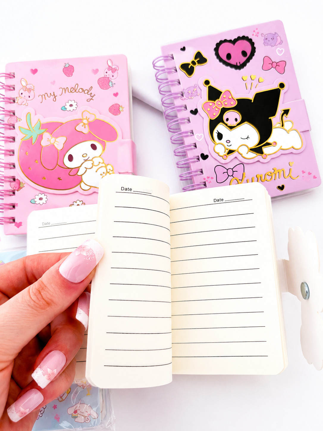 Carnet pocket Sanrio kawaii vue de côté épaisseur – Mimisu
