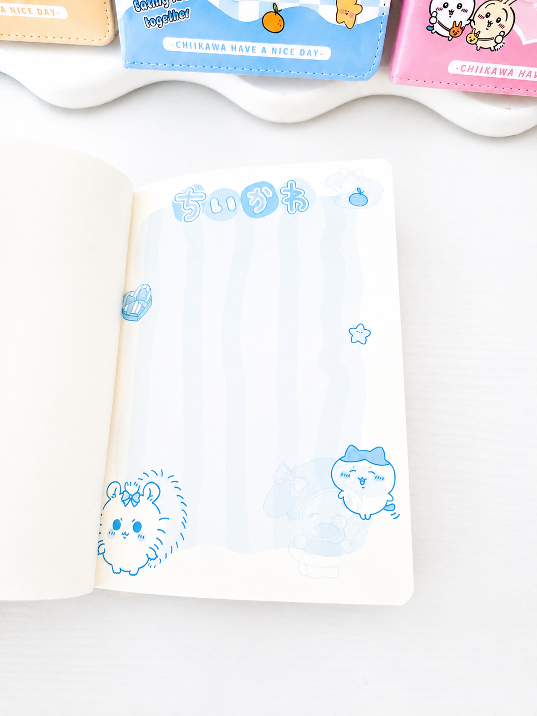 Carnet Chiikawa Minikawa patch relief et pages illustrées vue de face – Mimisu

