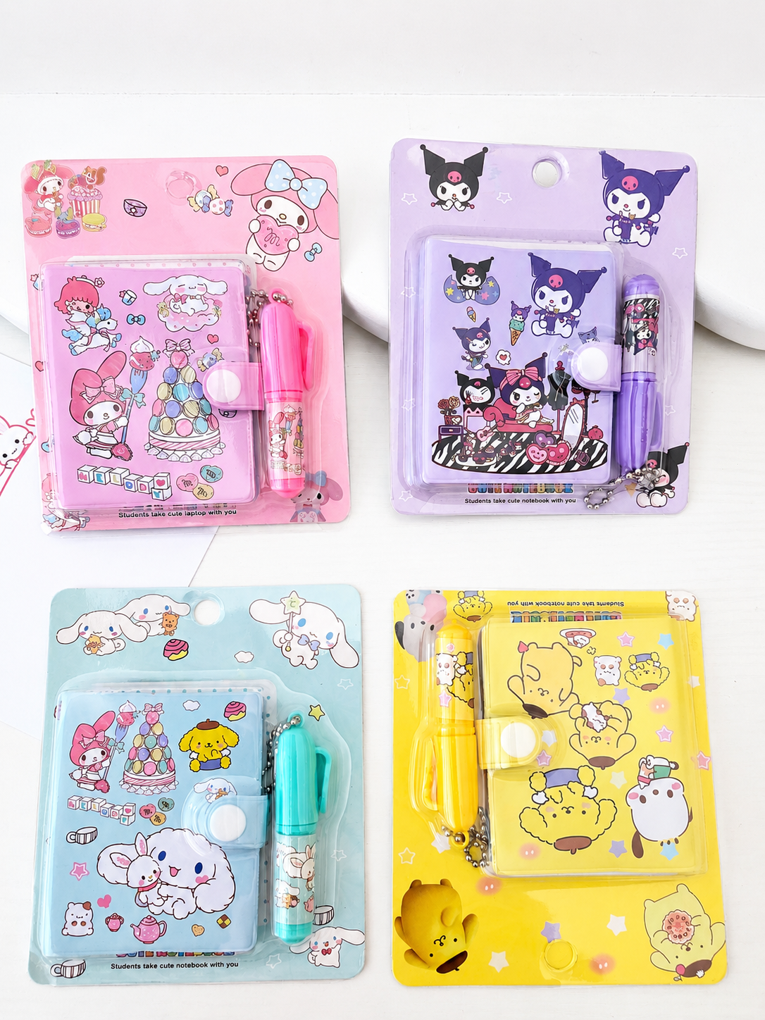 Mini carnet kawaii Sanrio et stylo assorti détail – Mimisu

